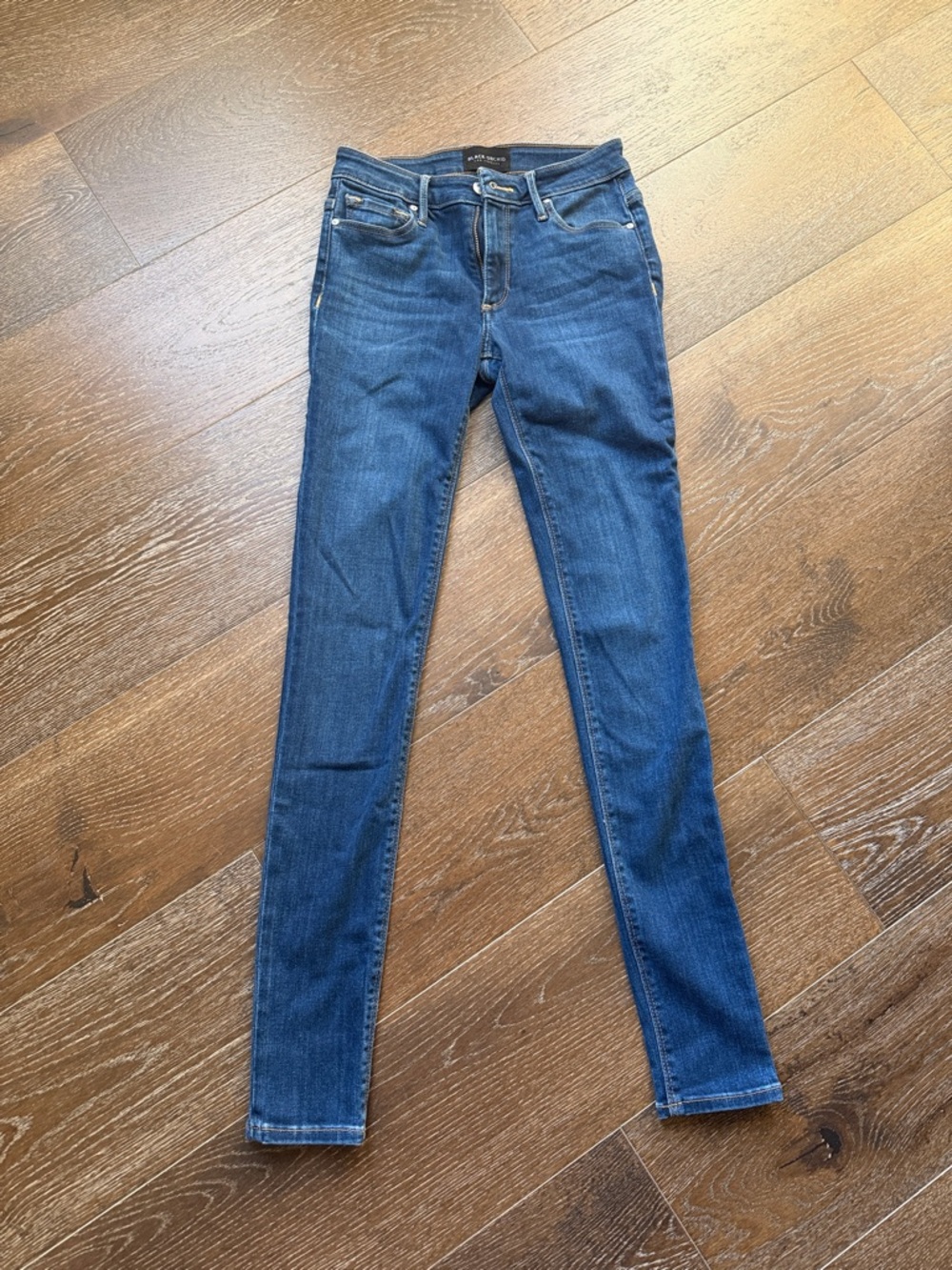 Black Orchid Women’s Skinny Jeans in Deep Blue Wash